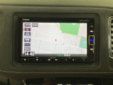 ナビゲーションはフルセグTV対応のGathers純正メモリーナビを搭載しています。Bluetoothオーディオ機能がありますので、スマートフォンなどの音楽も再生できます。