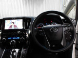 運転席に座ると☆こんな感じです♪