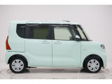 県内13店舗にて常時500台以上ダイハツ車を展示中です。見て、触って、納得のいく一台をぜひ見つけてください。
