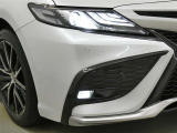 LEDヘッドライトです。デザイン性がよくとても明るいので、夜間の走行や悪天候でも安心です。しかも長寿命!