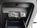 高速道路交通情報やITSスポット情報表示機能つきETC車載器。何かと便利です。