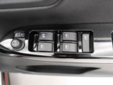 当社は購入後のアフターケアを大切にしております。納車後、1ヶ月無料点検、半年ごとにあんしん点検、12ヶ月法定点検の誘致をします。また車検までの点検をセットにした『ワンダフルパスポート』を販売中です。