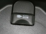 ノートパソコンなど家庭用電源の電化製品が100Wまで使用できます。