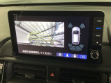 バックも安心のバックカメラ付いています。バックカメラがあると、いつでも安全にバックできますね。死角も減ります。