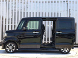 現車確認をご希望の際は、ご希望の日時等を営業スタッフまでご連絡下さい。もちろんお見積りメールでのご連絡もお待ちしております。