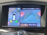【アラウンドビューモニター】車を上から見下ろしているかのような映像で周囲の状況がひと目で確認、狭い駐車場に駐車するときも安心です♪♪障害物などがあると警告音がなりますので安心して駐車が出来ます★