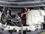 エンジンルームです!普段のメンテナンスはもちろん、定期点検や整備、車検まで全てお任せいただけますので、ご安心ください!