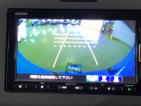 バックモニター付きで、車庫入れやバック時の後方確認をサポート。