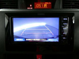 バックガイドモニターで、後方を確認しながら安心して駐車することができます。運転初心者も熟練者も必須の機能ですよ!