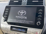 【メーカー純正ナビ】インテリアに溶け込むスタイリッシュな「専用設計」メーカーナビを装備♪視認性や操作性など基本性能にも優れ、より上質なカーライフをお楽しみいただけます。