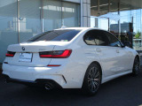 名鉄AUTOオリジナルコーティングMコートをはじめウインドフィルム施工、ドライブレコーダー取付、BMWパフォーマンスアクセサリーなど各種承ります。