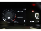 マルチインフォメーションディスプレイ付きのメーターです!エコ運転へ導く多彩な情報を表示してくれます。