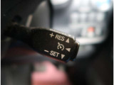 【クルーズコントロール】速度を一定に保てるので燃費向上にも貢献できます。高速道路などではとっても便利です