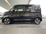 ドアバイザー付の車両です