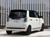 お支払いはホンダクレジットをご利用ください。運転免許所をご持参いただければ審査が可能です。また月々のお支払金額を抑えられるなど、メリットがいっぱいの据え置きクレジットもご用意しております。