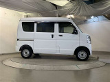 1年間の走行距離無制限のロングラン保証付きです。全国のトヨタテクノショップで保証修理が可能。追加で2年間・3年間の延長も可能です。