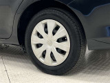 タイヤサイズは175/65R15!ホイールカバー1枚交換が必要です。残り溝は5ミリ程度です!