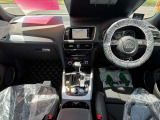 Q5 2.0 TFSI クワトロ Sラインパッケージ 4WD 
