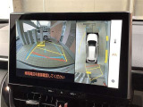 バックモニタ-も装備しております。車庫入れの苦手なお客様、もう心配いりません。重宝してくれると思います。