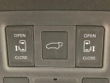 【パワーバックドア】スマートキーや運転席のボタンを押すだけでリアゲートが自動で開閉します!荷物を持っている時や、高い位置にあるバックドアを閉める際に便利な機能です♪