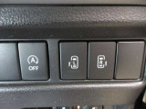 運転席からもスイッチ1つでリヤドアを開閉する事ができます。