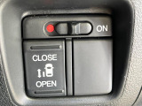 【パワースライドドア】スマートキーや運転席のスイッチでスライドドアの開閉が可能♪電動だから力を入れてドアを開ける必要が無く、小さいお子様でも、重い荷物を持っている時もラクに開け閉めできます♪