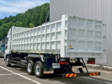 スーパーグレート  25t 新明和 31立米