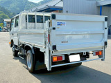 デュトロ  2t 低床 ショート 5MT