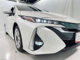 フォグランプ装着車です。暗い夜道の車両前方を明るく照らします