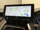 純正ナビを装備。タッチパネル式で使いやすく、お出かけもラクラクです。