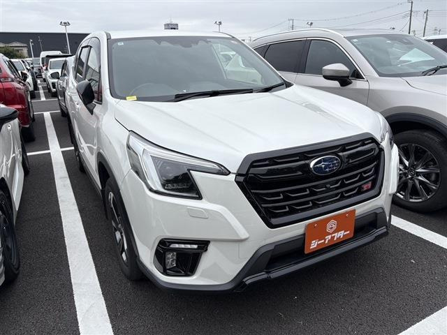 フォレスター 1.8 STI スポーツ 4WD 禁煙車 純正DIATONE8インチナビ