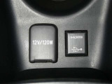 【充電用USB端子】デバイスの充電に便利です。※実際の接続端子は写真で確認or店舗までご気軽にお問合せください♪