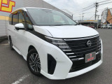 セレナ 1.4 e-POWER ハイウェイスターV 