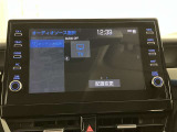 いまや必須装備「ナビゲーション」搭載!知らない場所に、スイスイッとドライブ。なんて便利な機能でしょうか?もう、これなしではハンドルを握れませんね!でも、運転中の操作は危険ですのでご注意ですね♪