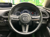 【純正革巻きステアリング】上質な革を使用することで、手にしっかり馴染みとても運転しやすいハンドルです♪