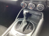 MTモード付です!MT感覚でシフトチェンジできます。MT車が少なくなってきた現在に面白さを取り入れた装備です。走る歓びを!