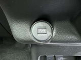 シガーソケット用の充電器が使用可能です!