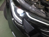 1灯の光源でハイ・ローを切り替えられるBi-Beam LEDランプ。通常ランプの2倍以上明るくロングライフです。