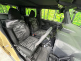 運転席シート廻りは使用感も少なく、良好な状態となっています。丁寧に使われていたことがよくわかりますね。