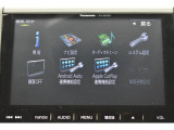 自身のスマホにインストールされてるアプリを表示、使用できるApple CarPlay/Android Autoにも対応しています※使用には外部入力ユニットまたはipod・USB接続ケーブルが必要です。