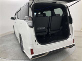 納車前にしっかり点検してお渡ししております。全店舗サービス工場も併設しております。納車後も安心してお任せ下さい。