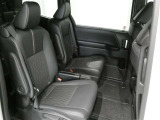 当社の中古車はシートを外して隅々までキレイに仕上げてあります。