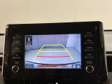 【バックカメラ】あると便利なバックカメラ装備!駐車時に後方がリアルタイム映像で確認できます。立体駐車場や夜間の車庫入れ時に大活躍!運転スキルに関わらず、今や必須となった装備ですね♪