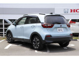 エクステリア全体に統一感を持たせ、面と線を巧みに使い分けたシンプルなフォルム。みんなに愛されるデザインです。