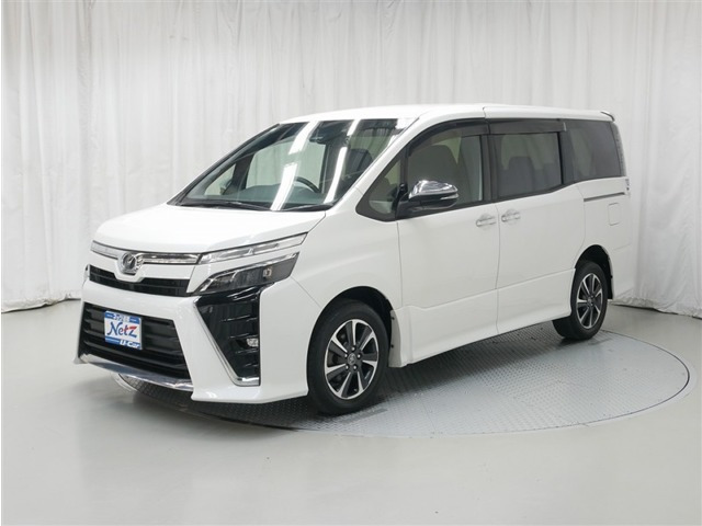 トヨタ ヴォクシー 