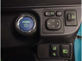 トッテオキノ、1台ご用意しています。ごゆっくりとお車を見ていただけます