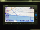 ナビゲーションはワンセグTV対応のGathers純正メモリーナビを搭載しています。Bluetoothオーディオ機能がありますので、スマートフォンなどの音楽も再生できます。