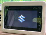 【純正ナビ】人気の純正ナビを装備。オーディオ機能も充実しており、Bluetooth接続すればお持ちのスマホやMP3プレイヤーの音楽を再生可能!毎日の運転がさらに楽しくなります!!