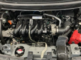 技術が詰まったエンジンルームもご覧の通りピカピカにクリーニング済みです。