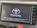 【純正ナビ】人気の純正ナビを装備しております。ナビの使いやすさはもちろん、オーディオ機能も充実!キャンプや旅行はもちろん、通勤や買い物など普段のドライブも楽しくなるはず♪